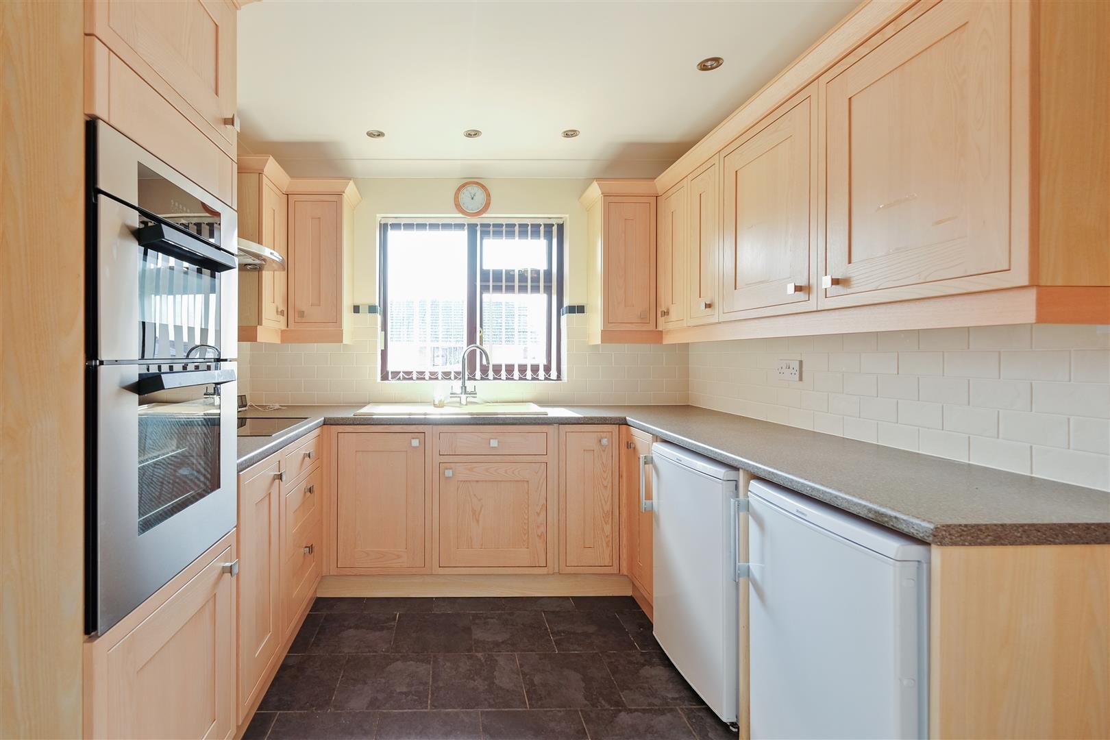 3 Bed, 1 Bath Property For Sale in Macdonald Parade, Seasalter, CT5 4SL